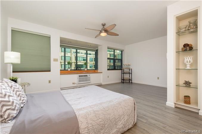545 Queen Street  Unit 543