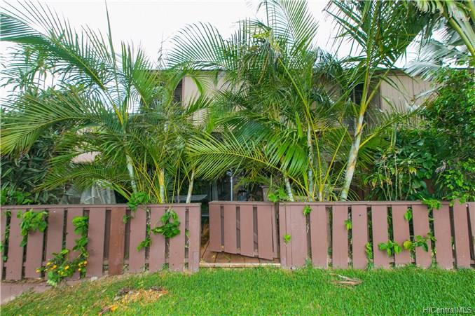 92-1064 Palahia Street  Unit 9