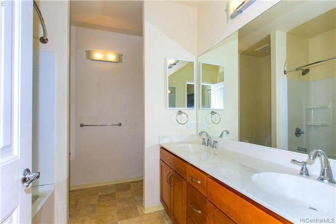 1143 Kakala Street  Unit 302