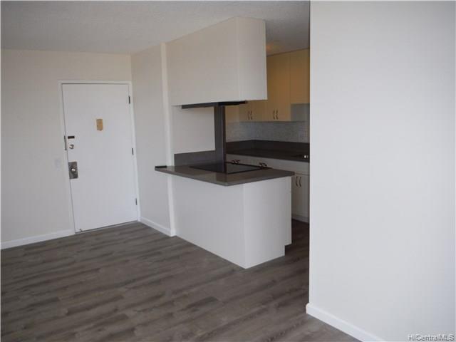2740 Kuilei Street  Unit 1703