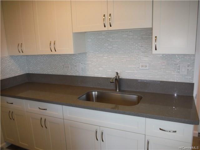 2740 Kuilei Street  Unit 1703