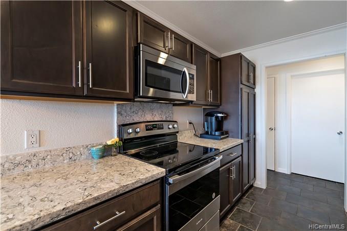 91-1040 Kaiau Avenue  Unit 12F