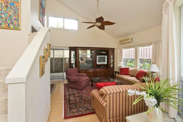 1479 Kanapuu Drive