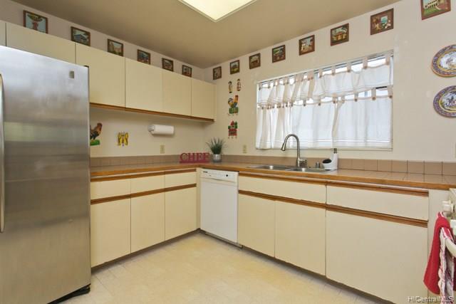 1479 Kanapuu Drive