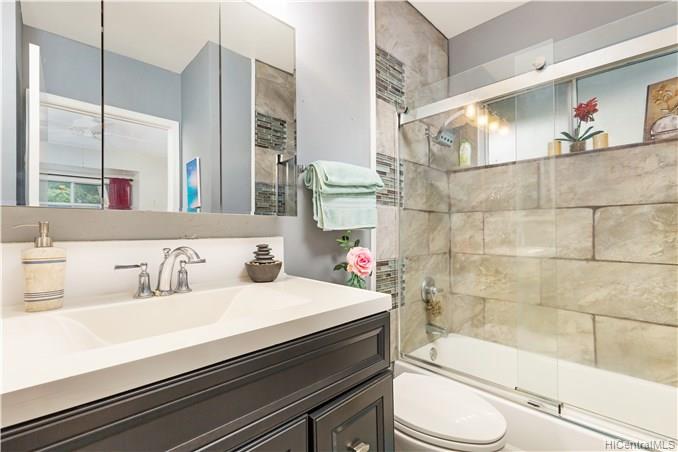 95-797 Wikao Street  Unit B201