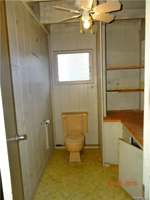 3489 Manoa Road