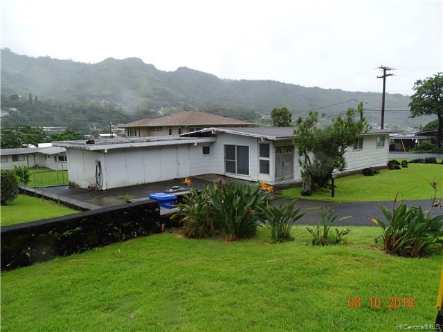 3489 Manoa Road