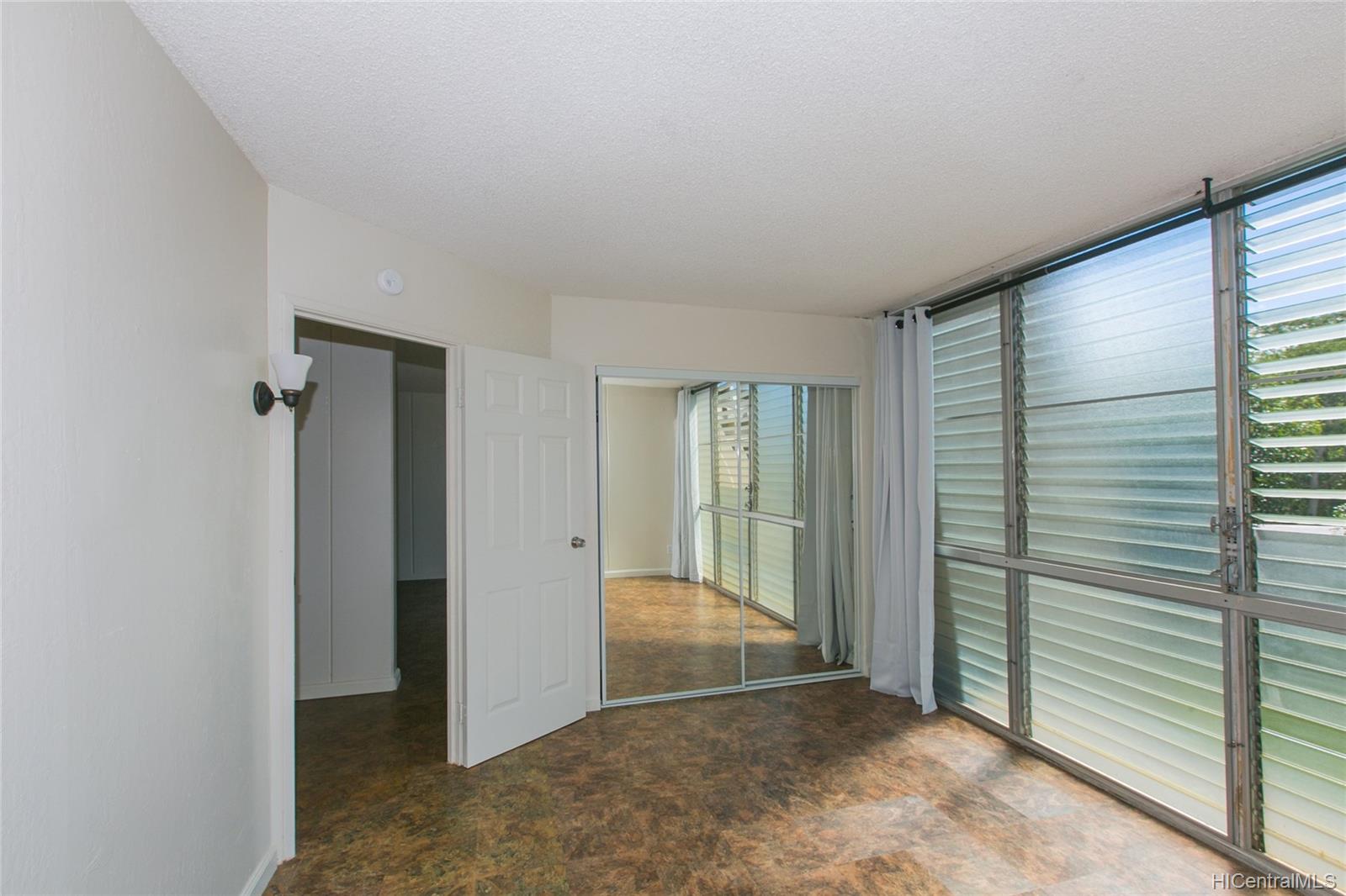 95-2055 Waikalani Place  Unit B207