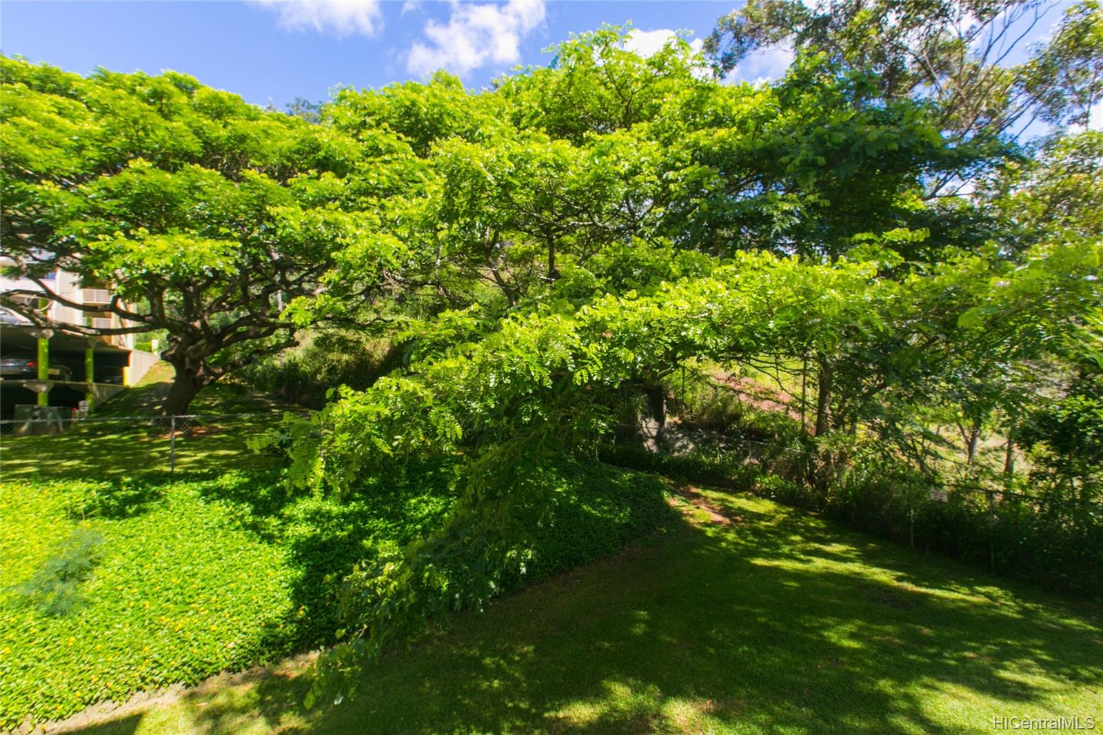95-2055 Waikalani Place  Unit B207
