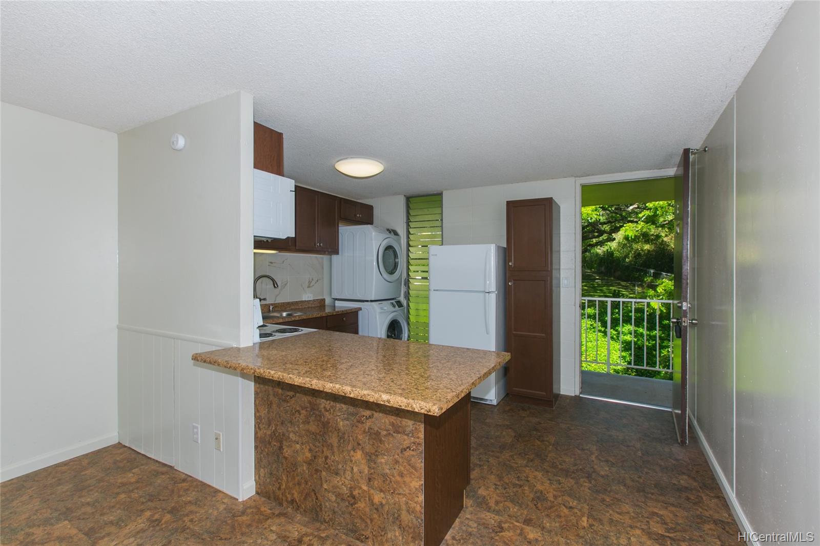 95-2055 Waikalani Place  Unit B207