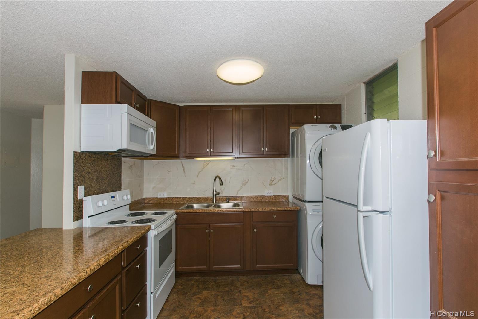 95-2055 Waikalani Place  Unit B207