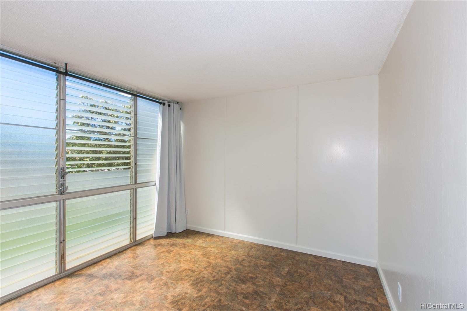 95-2055 Waikalani Place  Unit B207