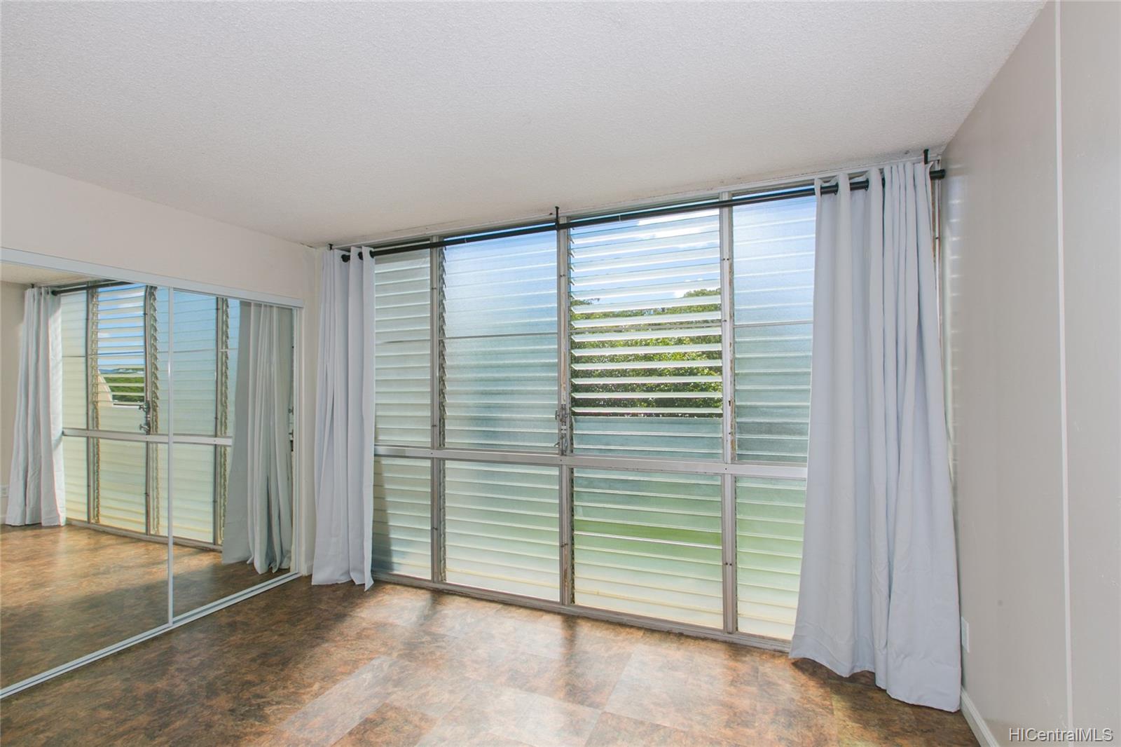 95-2055 Waikalani Place  Unit B207