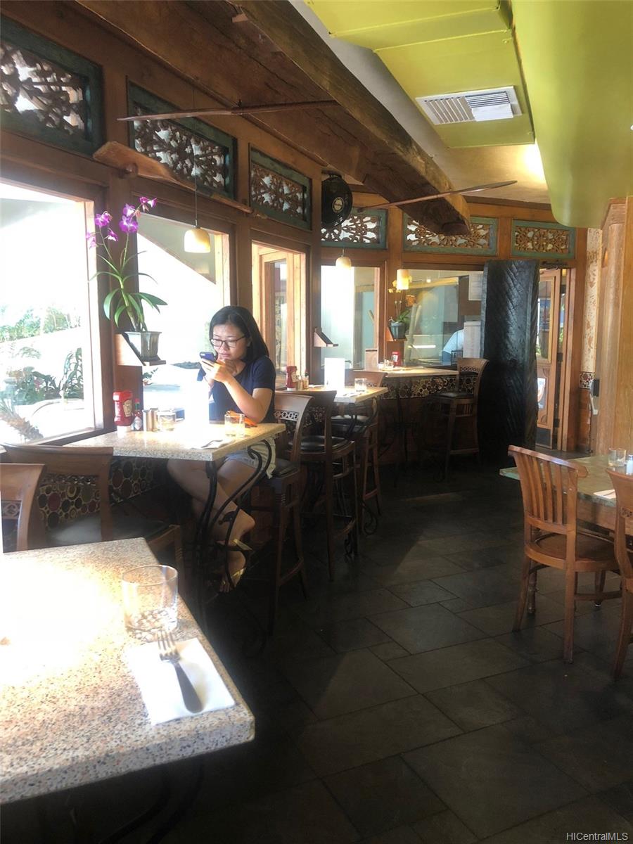 2045 Kalakaua Avenue  Unit 118