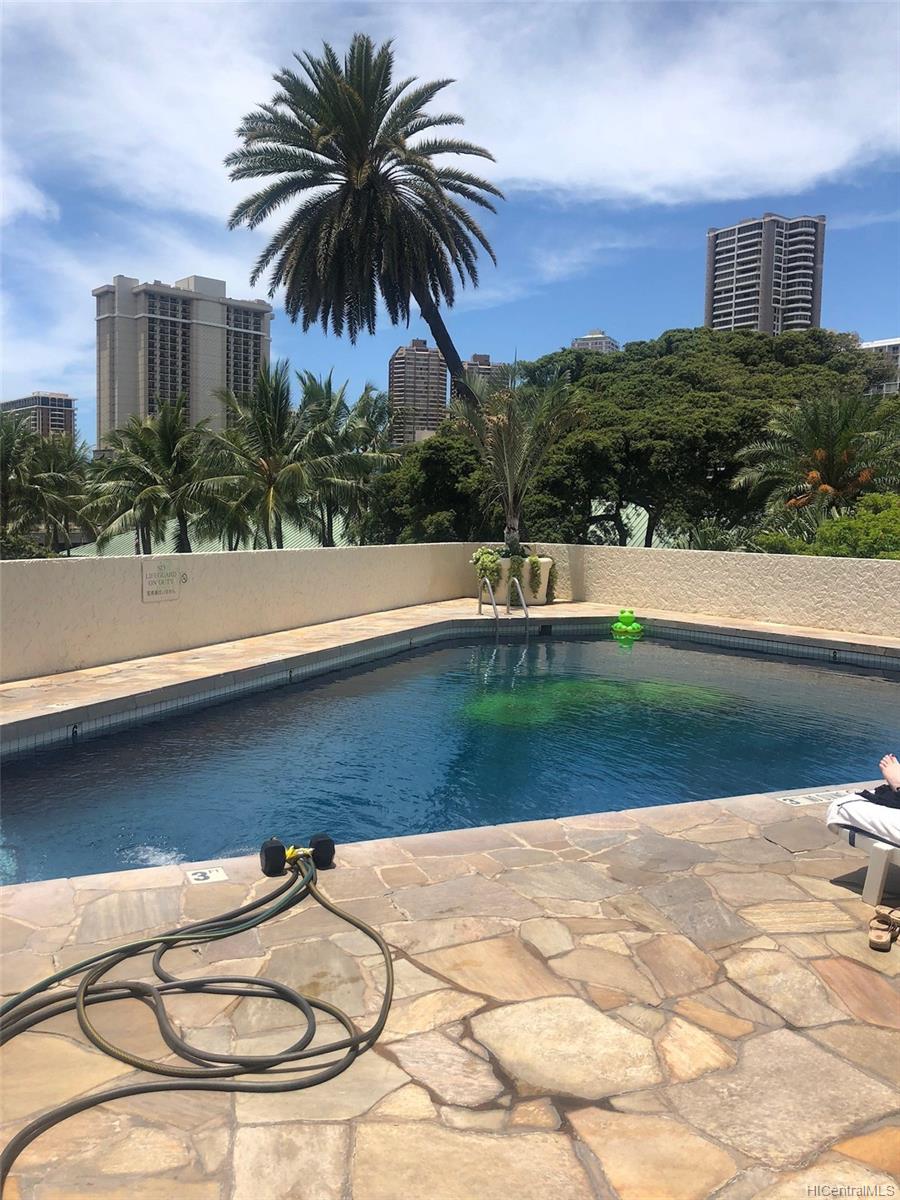 2045 Kalakaua Avenue  Unit 118