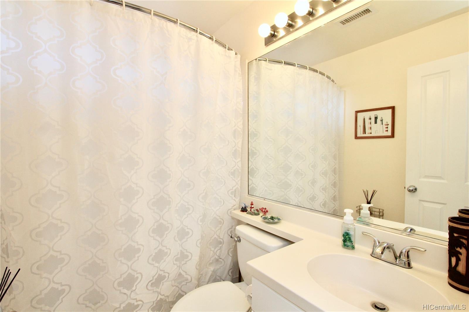 91-1026 Kaimalie Street  Unit Q2