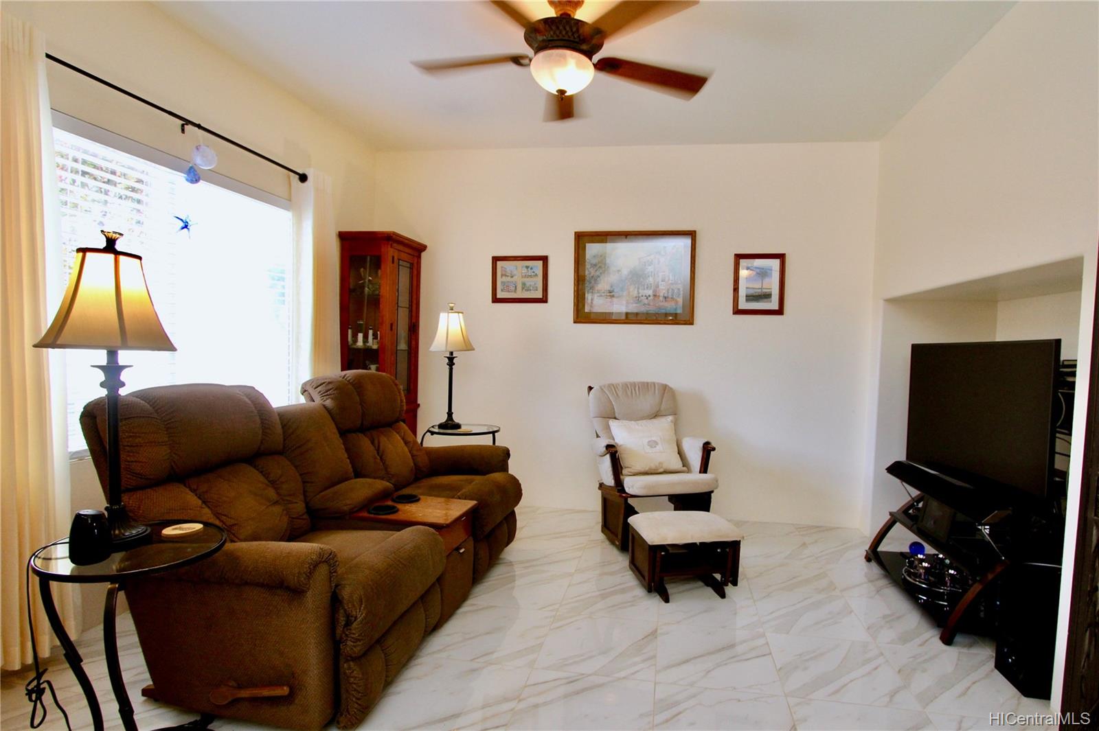 91-1026 Kaimalie Street  Unit Q2