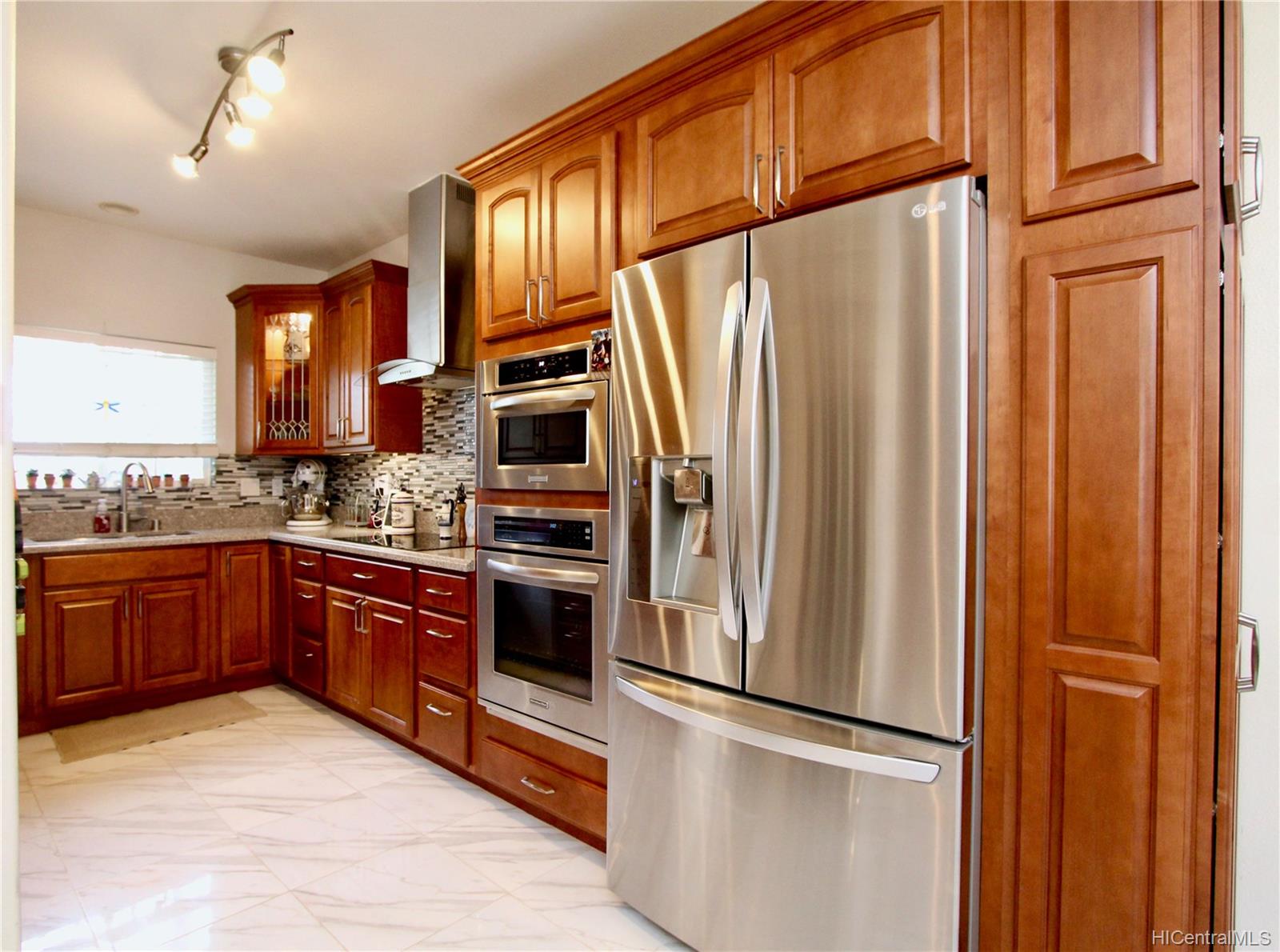 91-1026 Kaimalie Street  Unit Q2