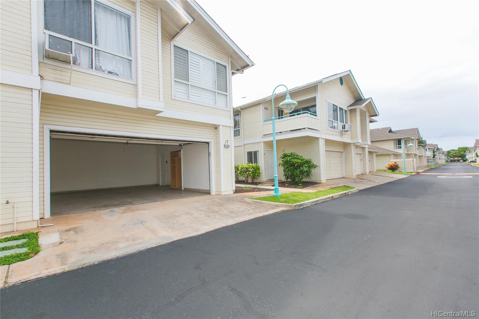 91-1100 Laaulu Street  Unit 17G