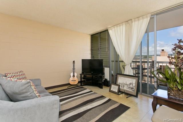 906 Lehua Avenue  Unit B403
