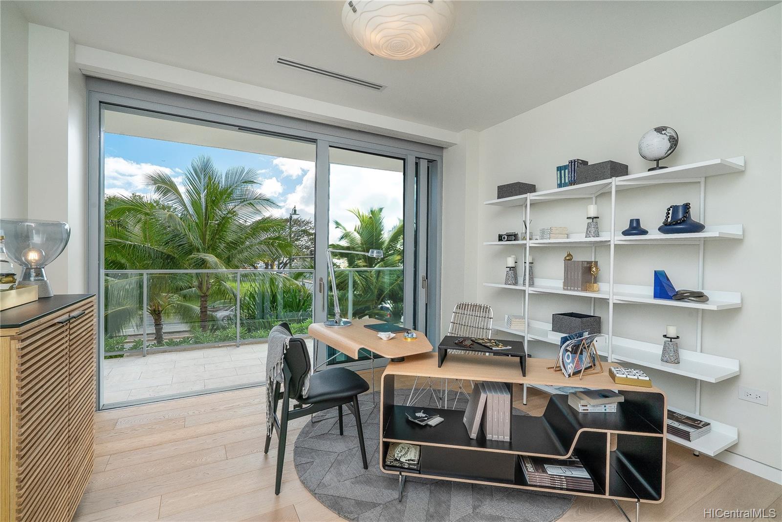 1118 Ala Moana Boulevard  Unit Villa 4