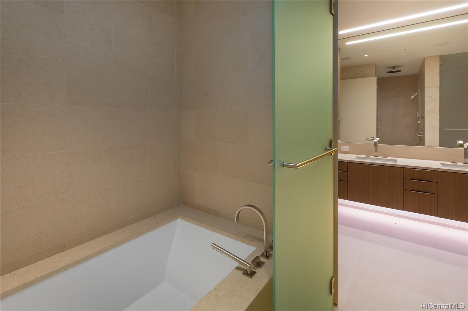 1388 Ala Moana Boulevard  Unit 5301