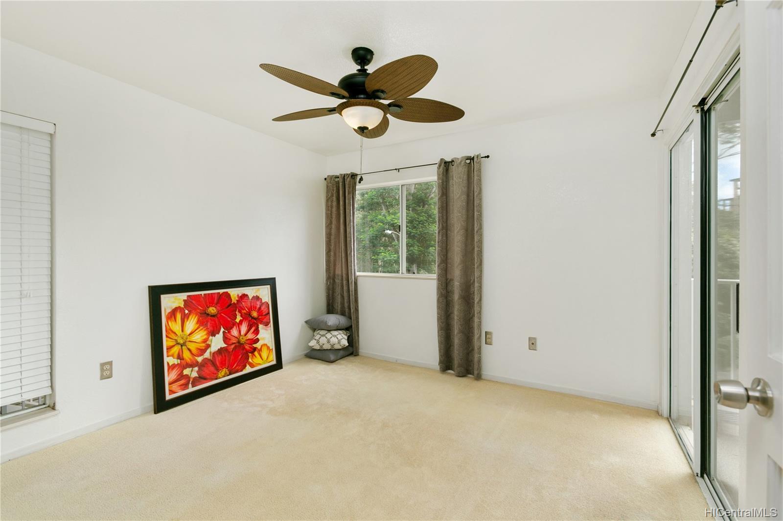 95-270 Waikalani Drive  Unit C204