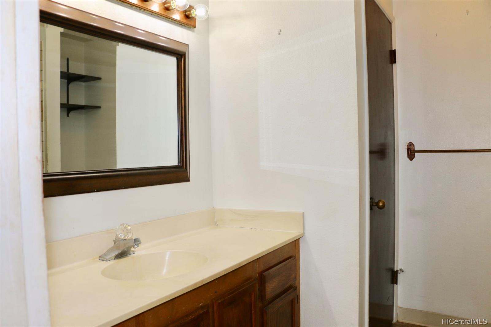 2069 California Avenue  Unit 15F
