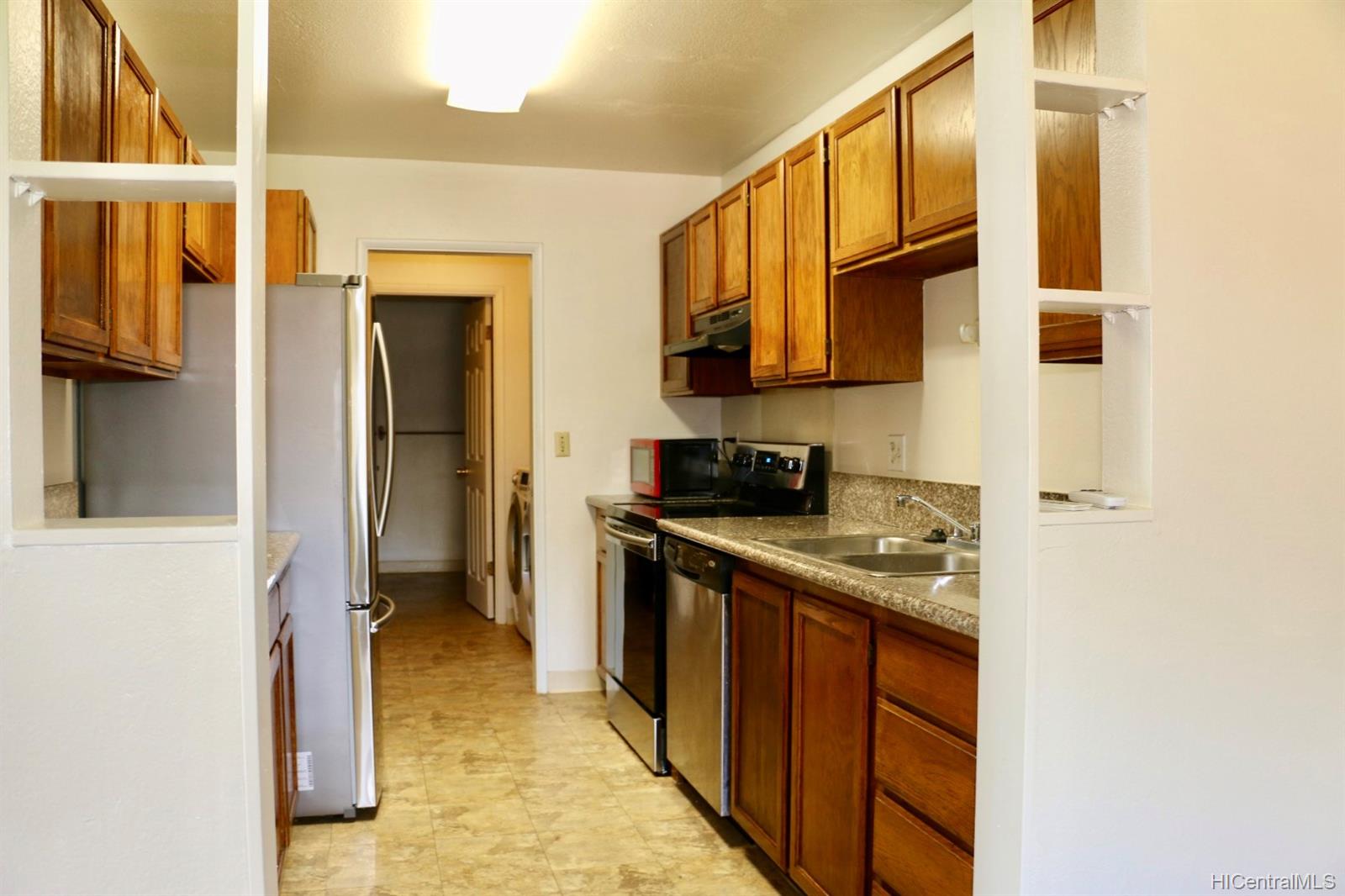 2069 California Avenue  Unit 15F