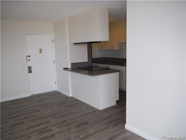 2740 Kuilei Street  Unit 1703