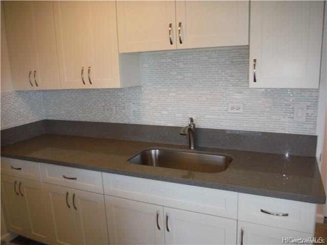 2740 Kuilei Street  Unit 1703