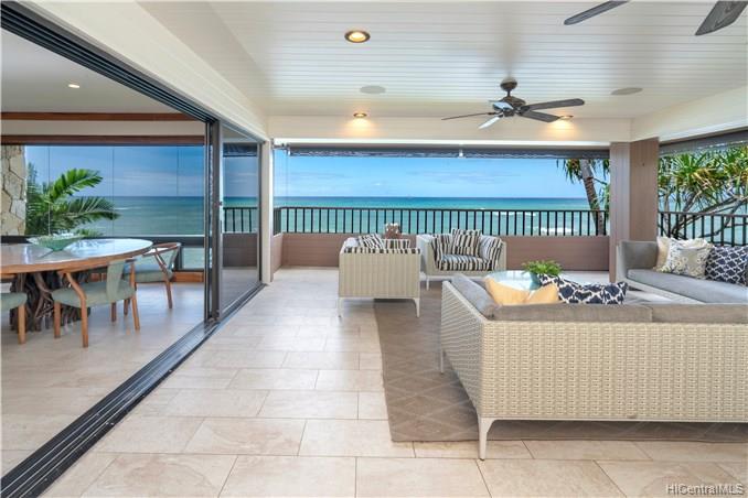 3165 Diamond Head Road  Unit 4