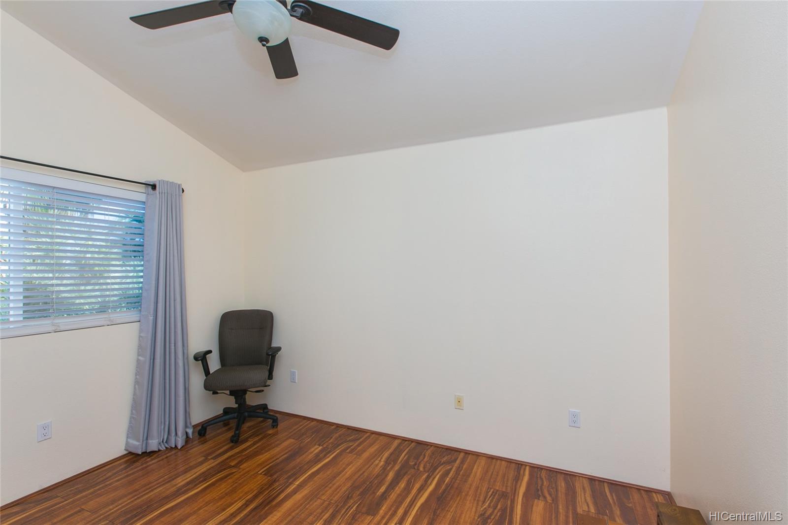 91-1026 Kaimalie Street  Unit Q2