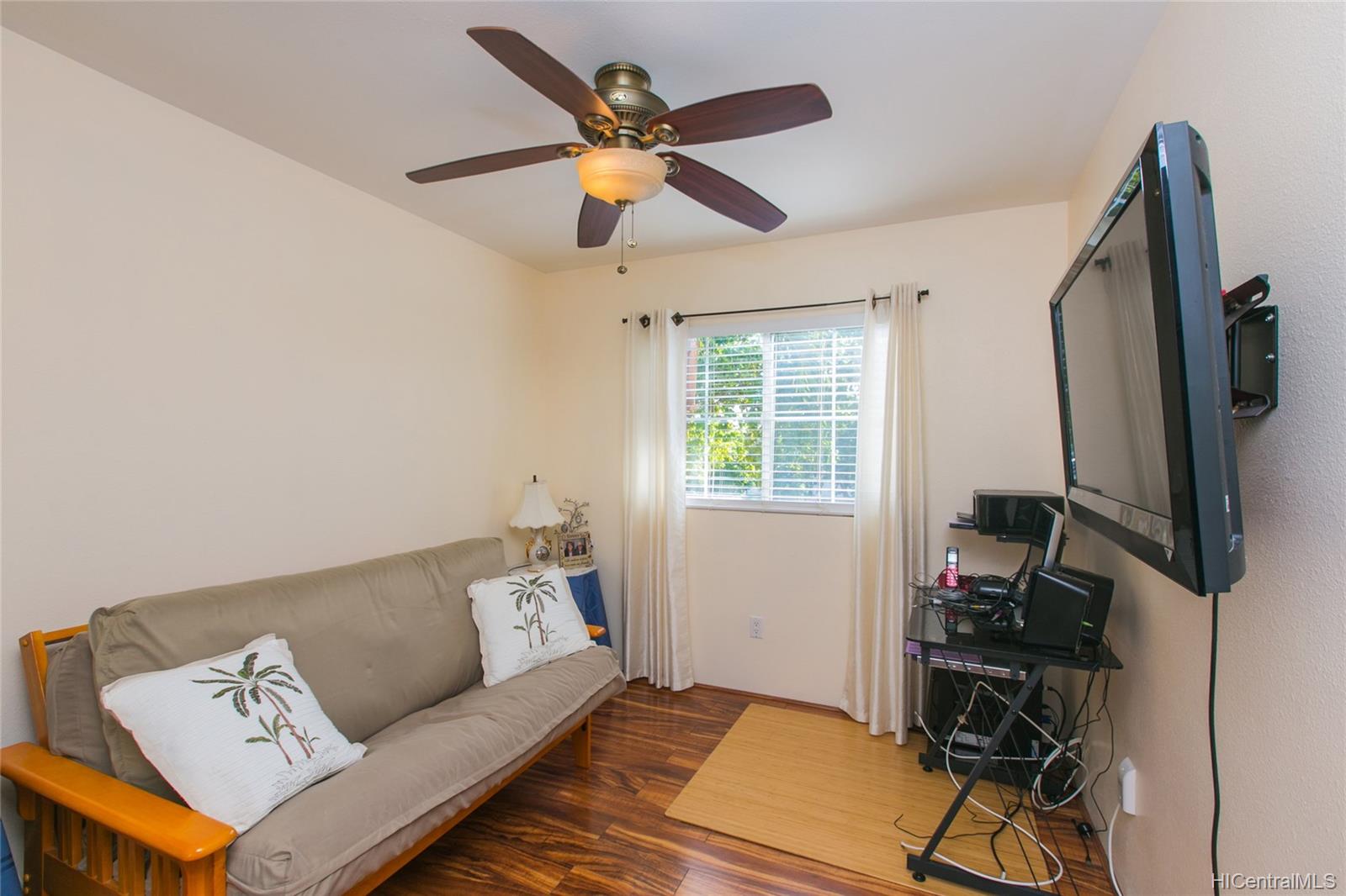91-1026 Kaimalie Street  Unit Q2