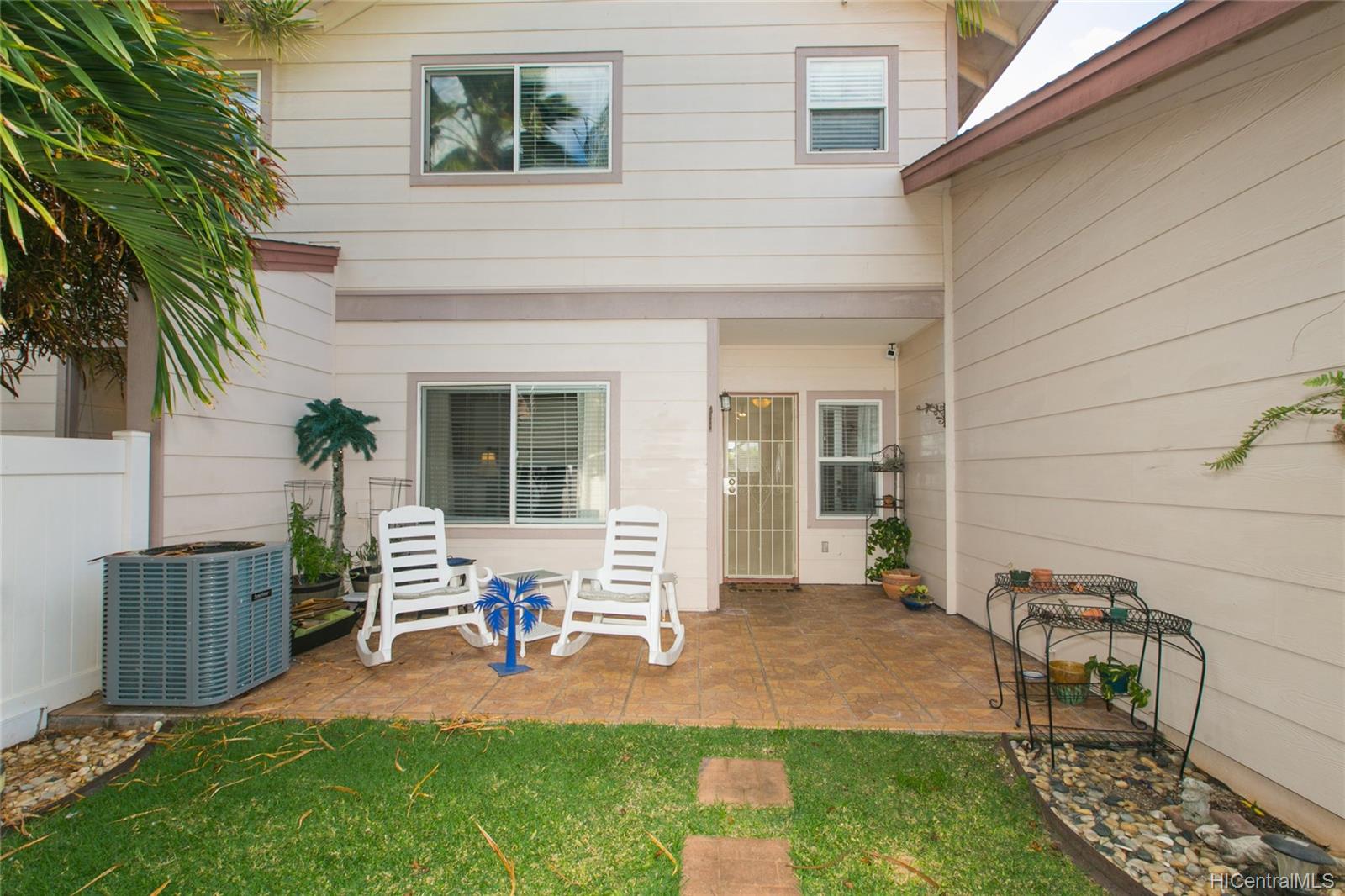 91-1026 Kaimalie Street  Unit Q2