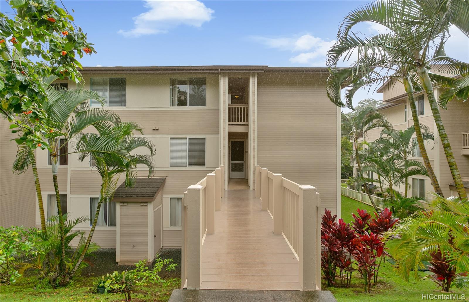 95-932 Wikao Street  Unit B304