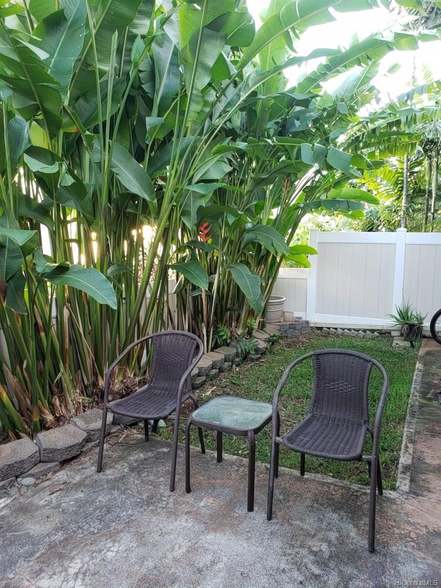 91-957 Laaulu Street  Unit F