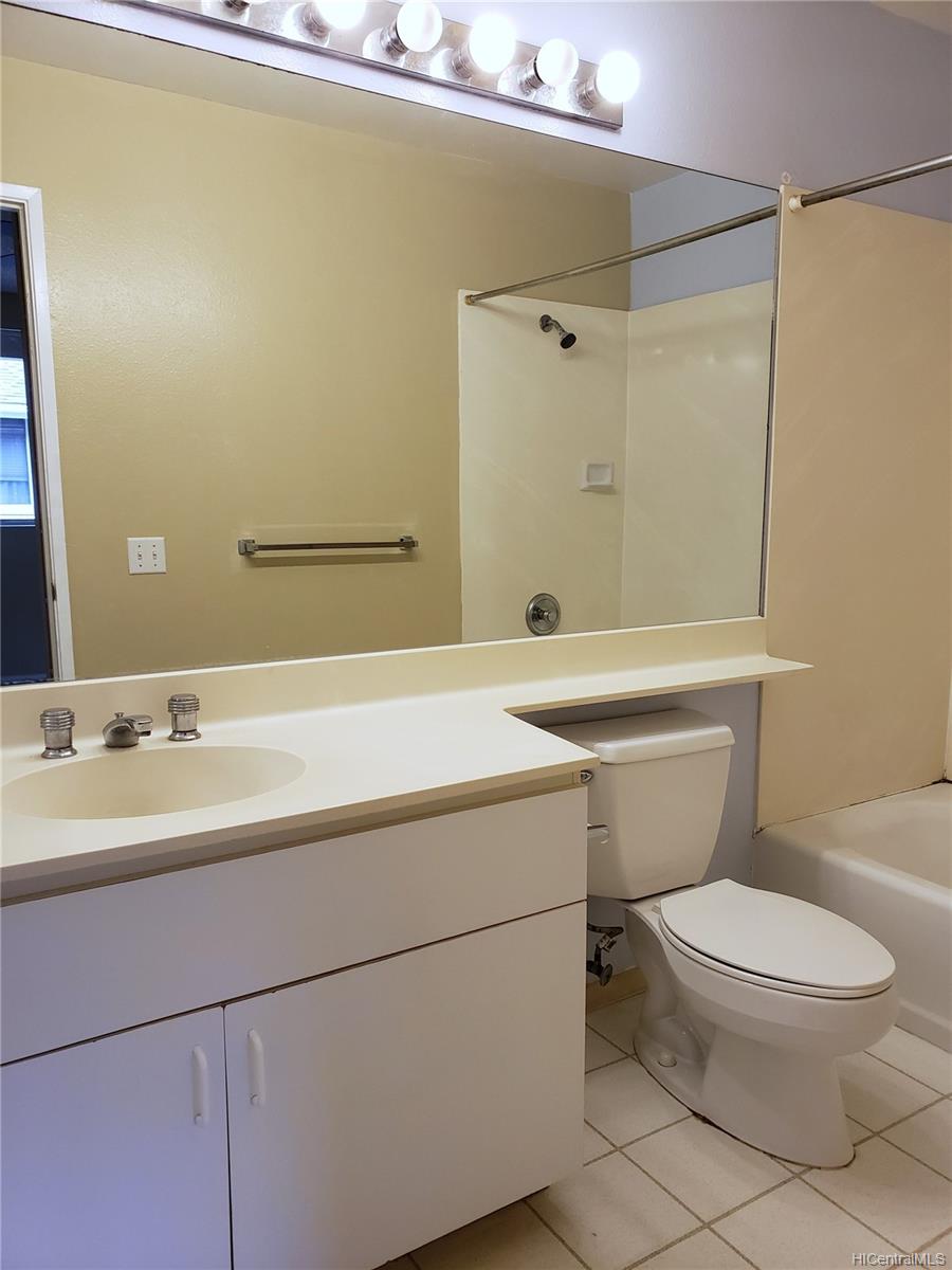 91-957 Laaulu Street  Unit F
