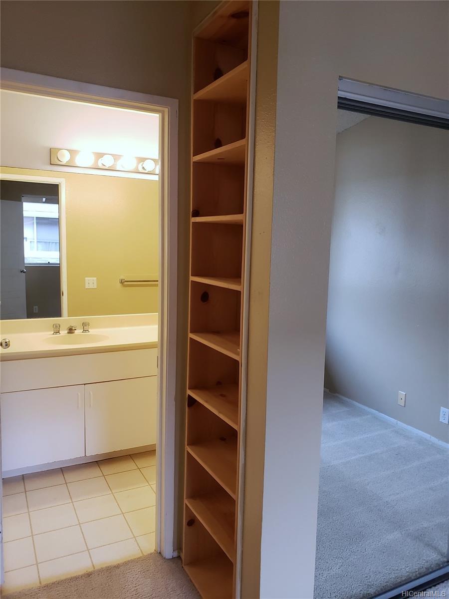91-957 Laaulu Street  Unit F