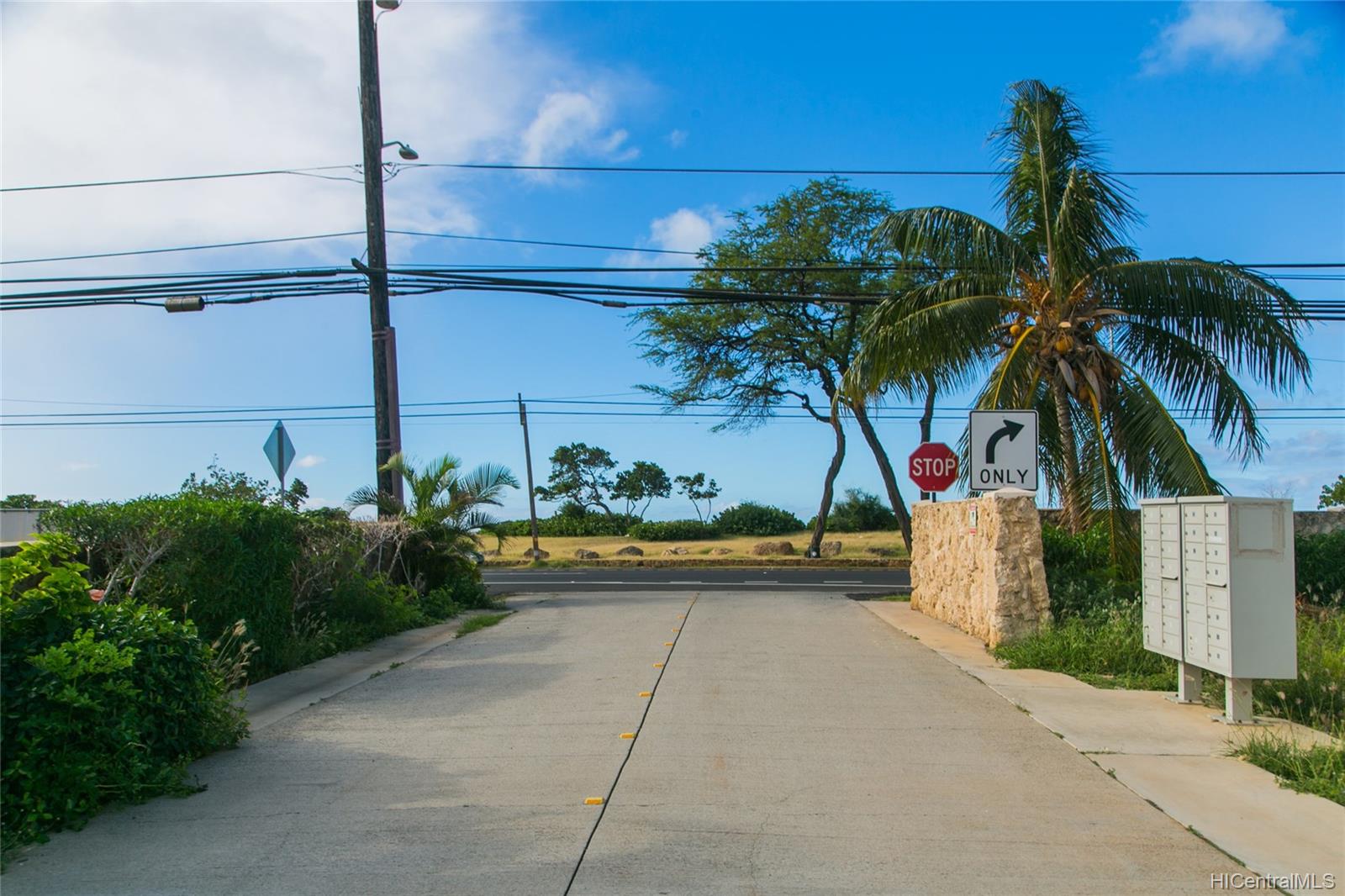 87-1720 Farrington Highway  Unit 4