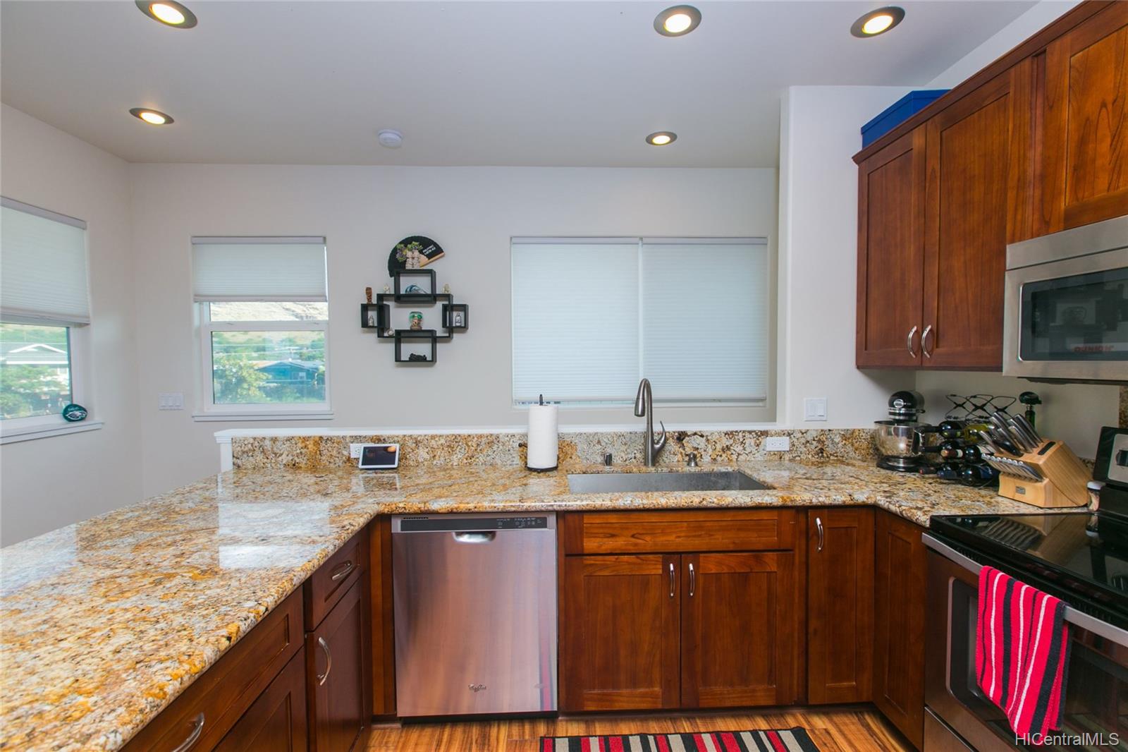 87-1720 Farrington Highway  Unit 4