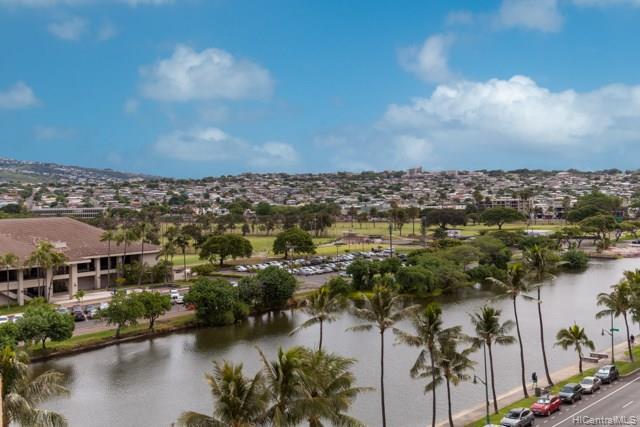 320 Liliuokalani Avenue  Unit 902
