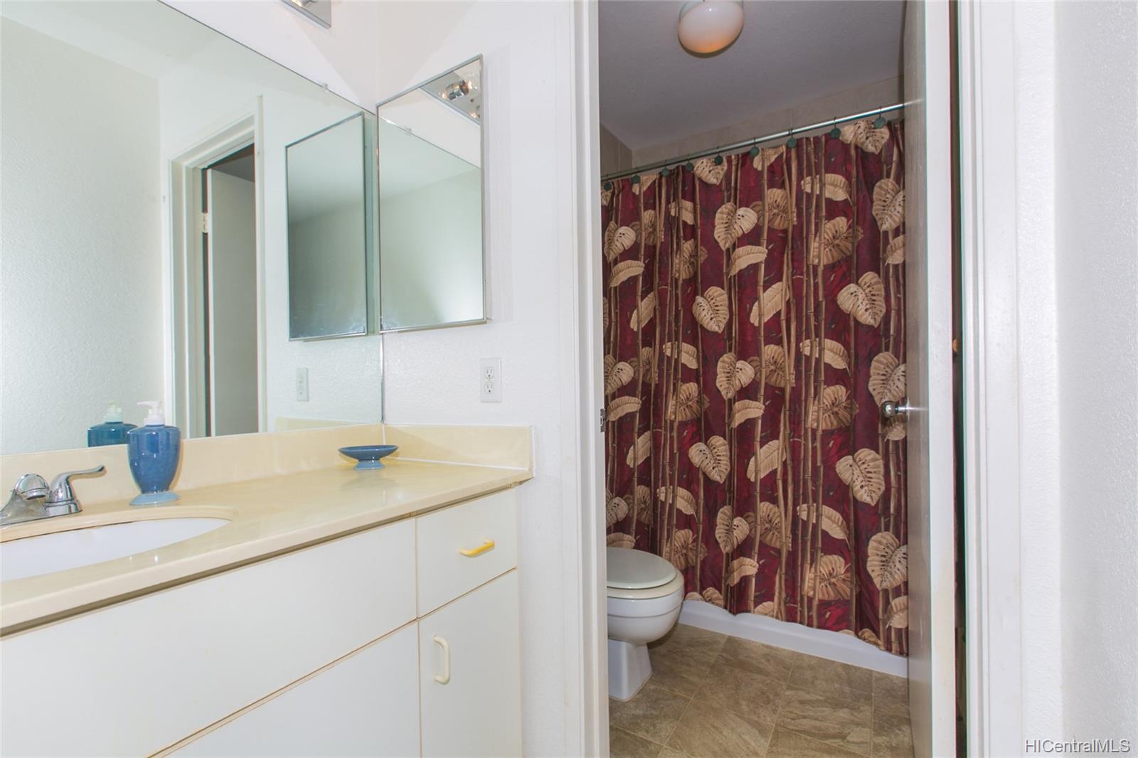 645 Mananai Place  Unit D