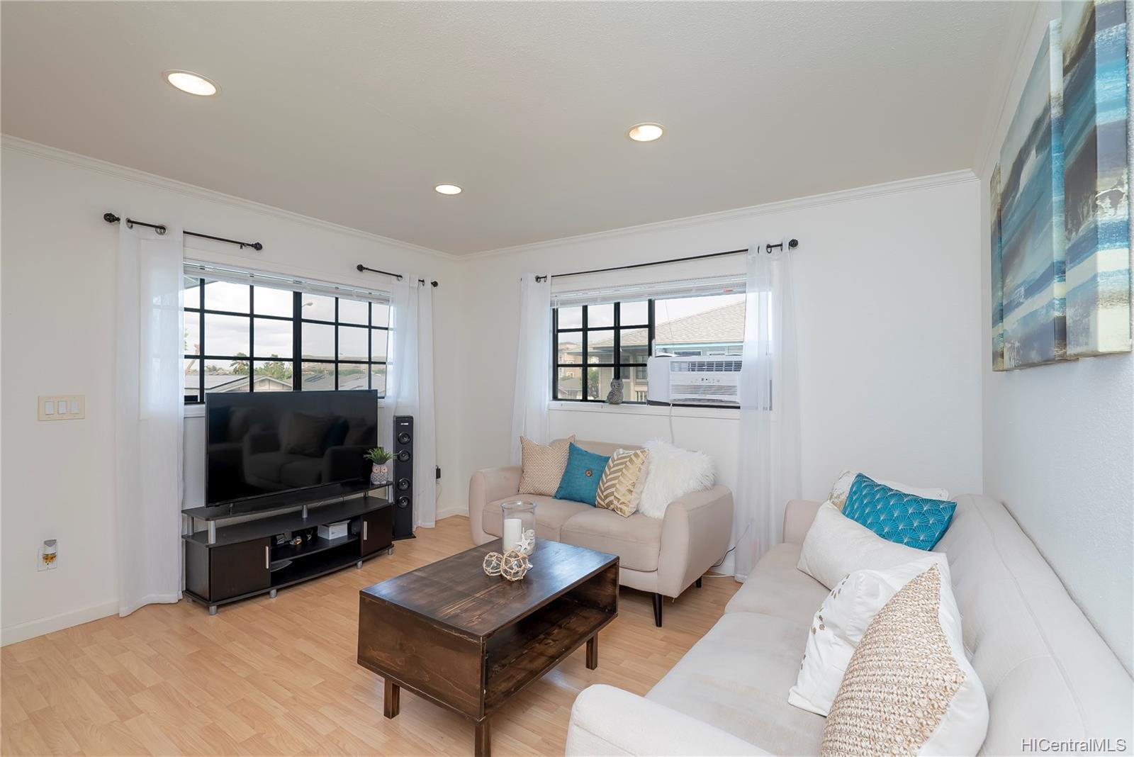 91-1040 Kaiau Avenue  Unit 12F