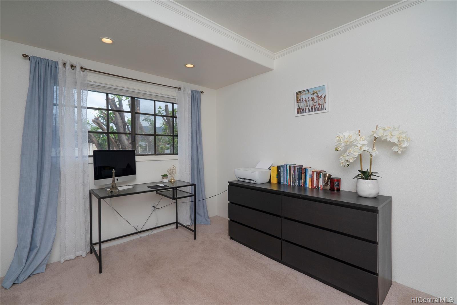 91-1040 Kaiau Avenue  Unit 12F
