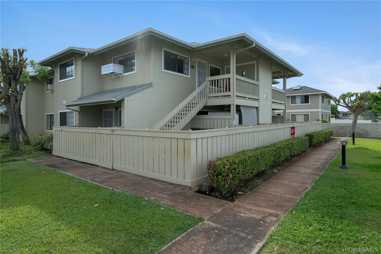 91-1040 Kaiau Avenue  Unit 12F