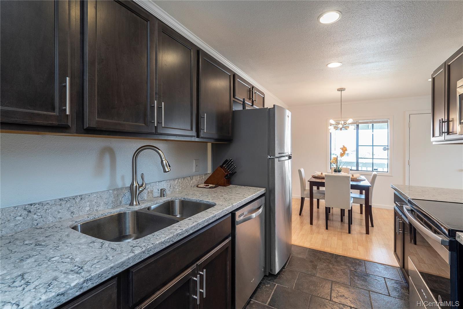91-1040 Kaiau Avenue  Unit 12F