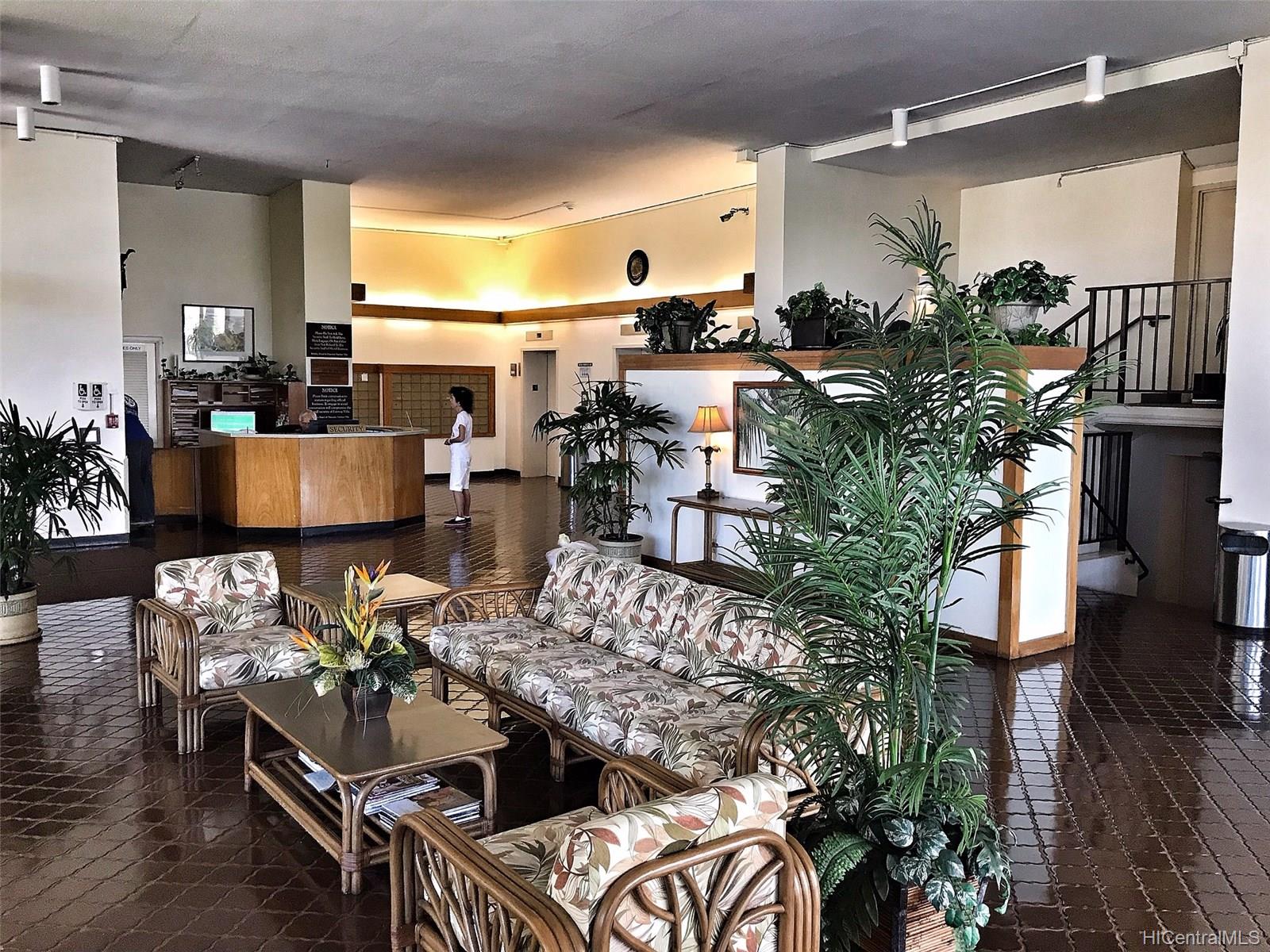 2345 Ala Wai Boulevard  Unit 2718