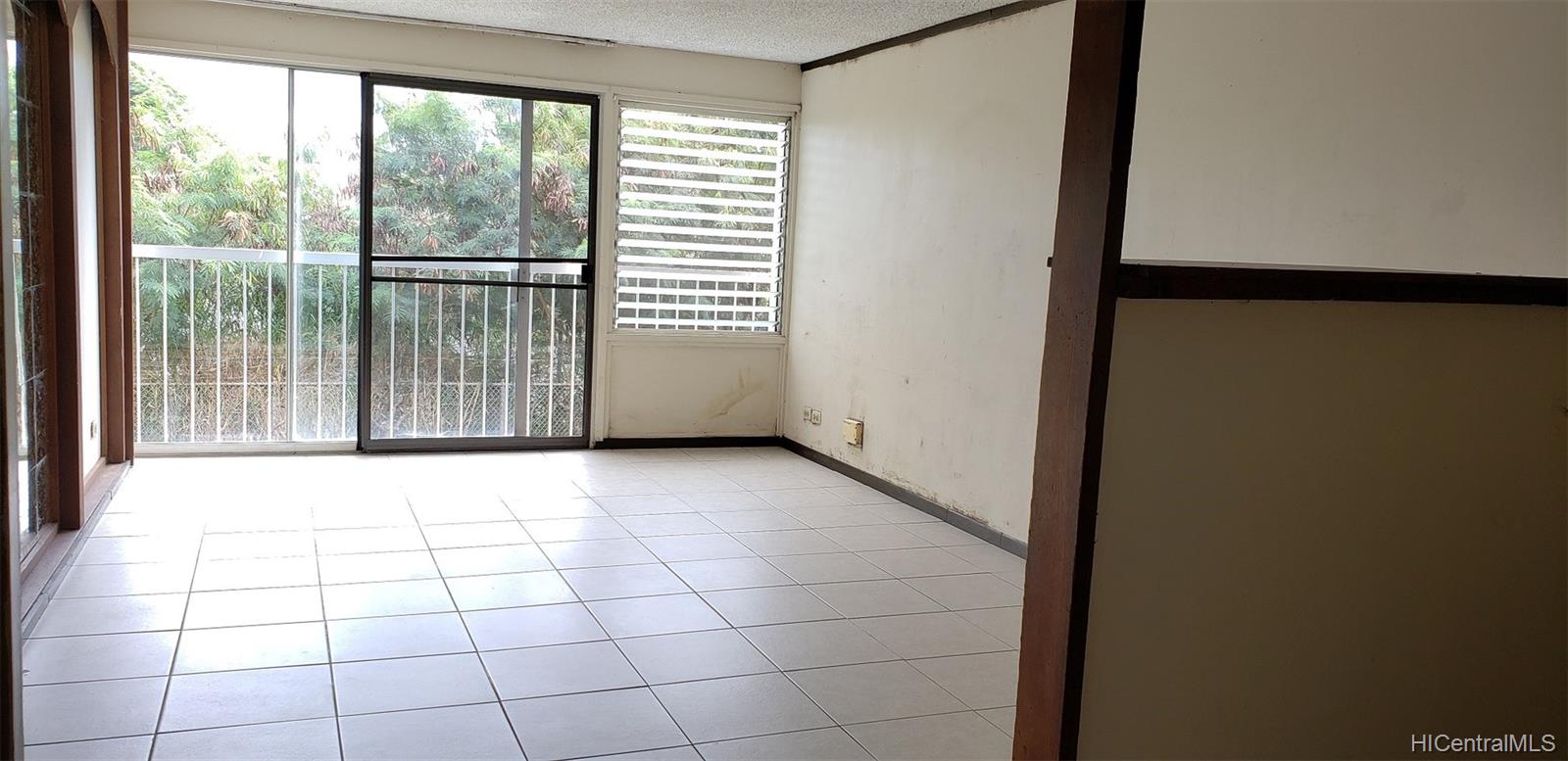 85-175 Farrington Highway  Unit C241
