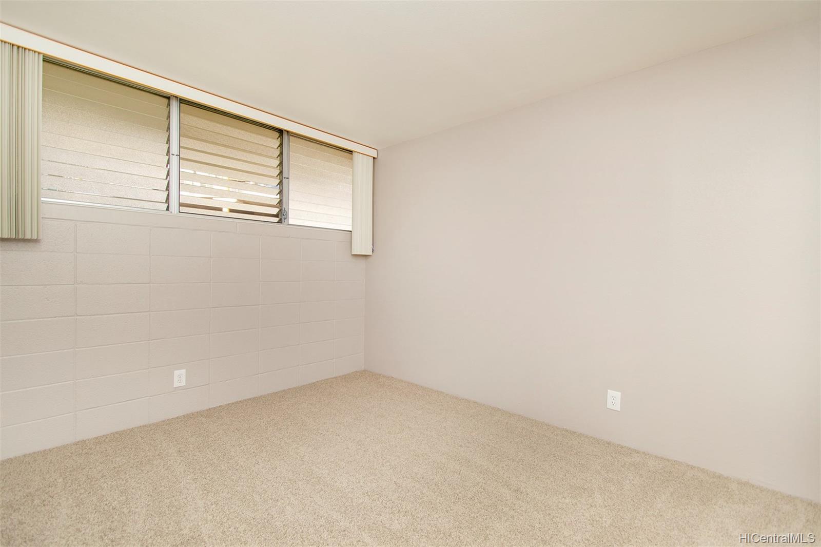 95-2039 Waikalani Place  Unit C202